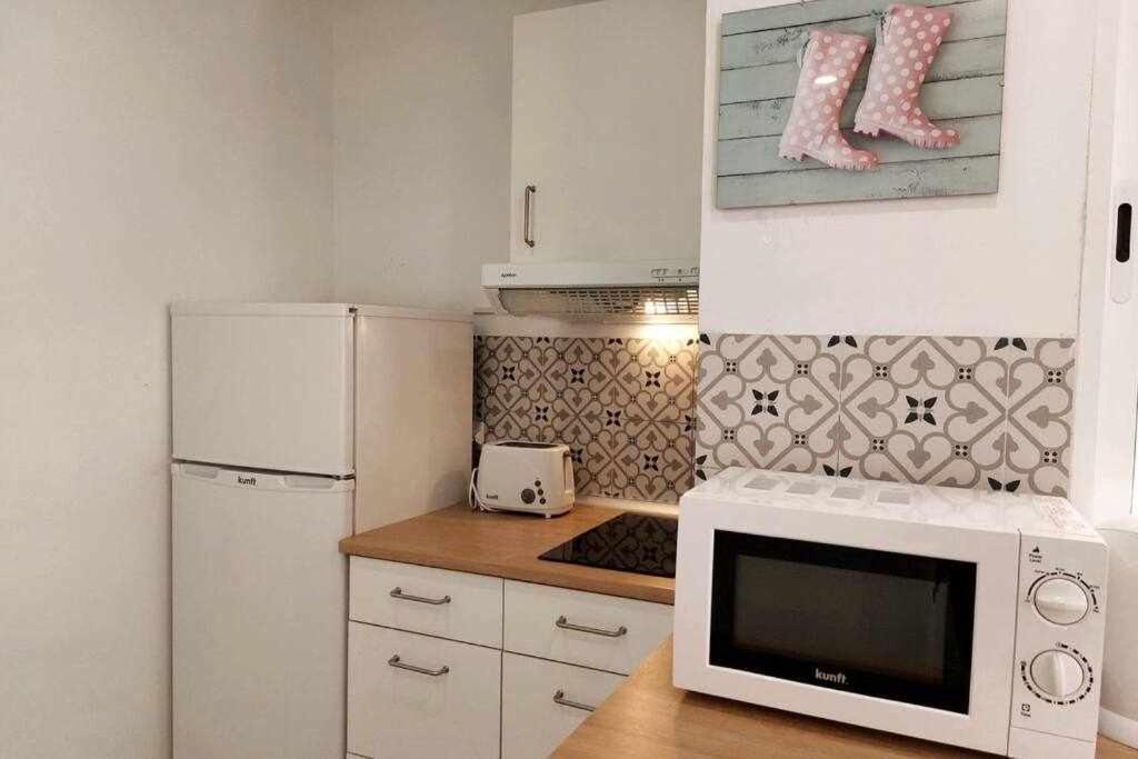Bonito Apartamento En 2º Linea De Playa & Parking