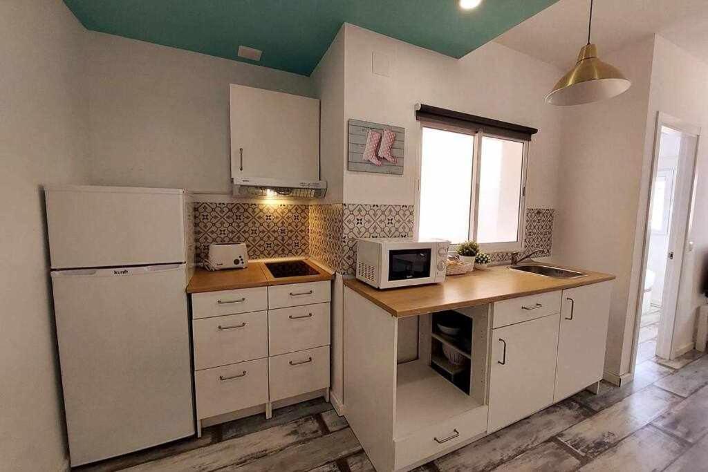 Bonito Apartamento En 2º Linea De Playa & Parking *