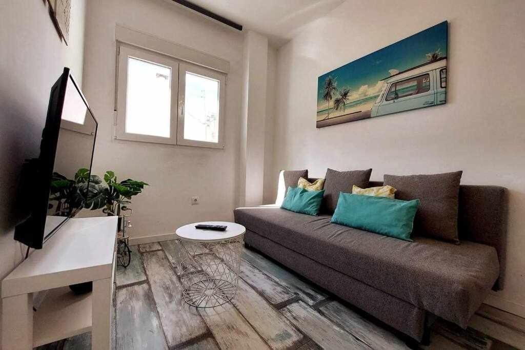 Bonito Apartamento En 2º Linea De Playa & Parking * Malaga